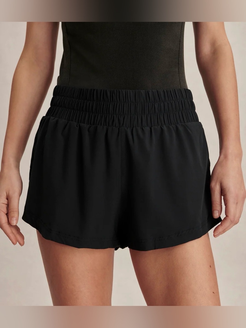 Varley Kallin Running Short 3” Black Large NWT STITCH FIX